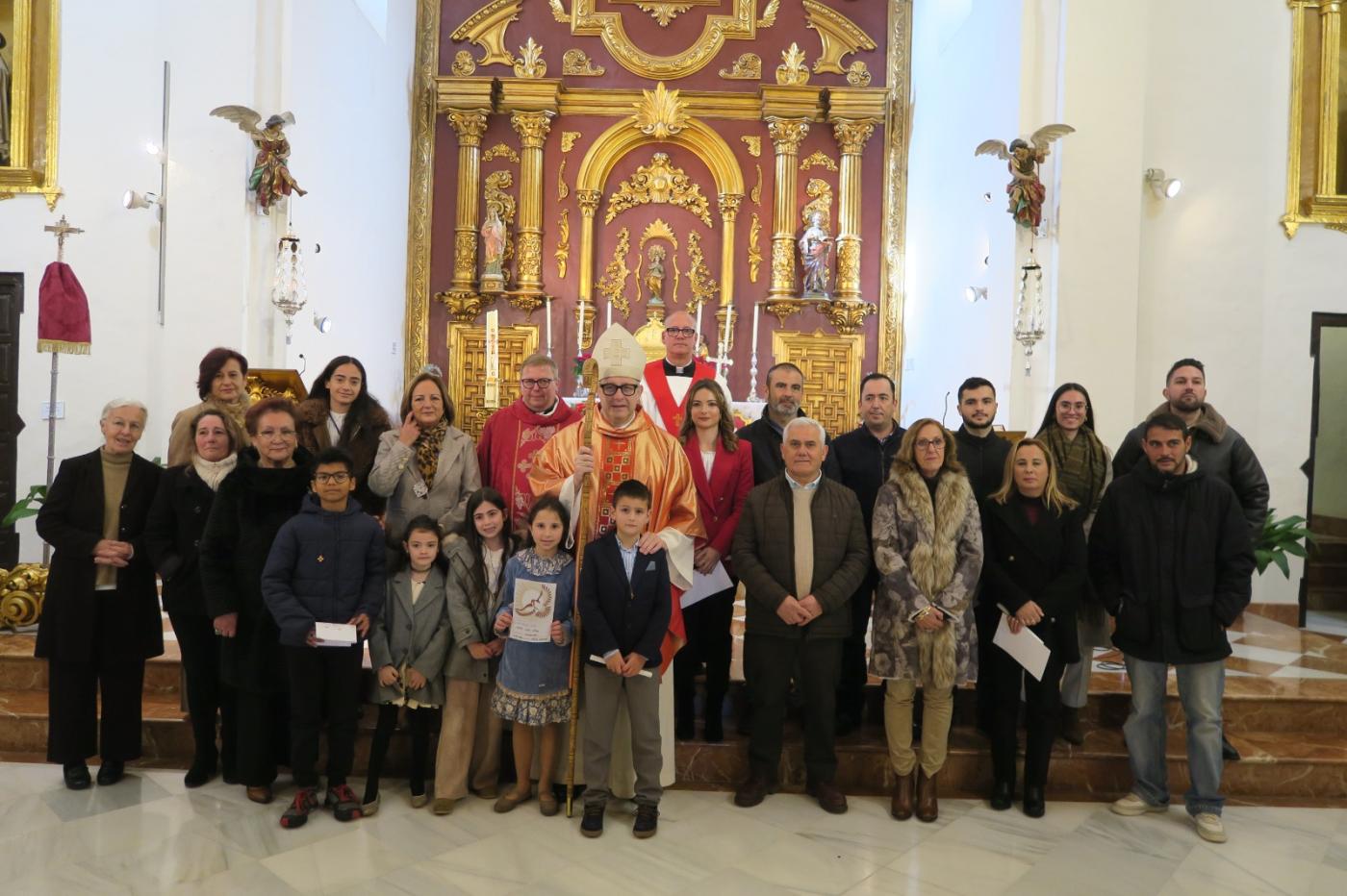 Colmenar celebra con alegría la visita del Obispo y el sacramento de la Confirmación