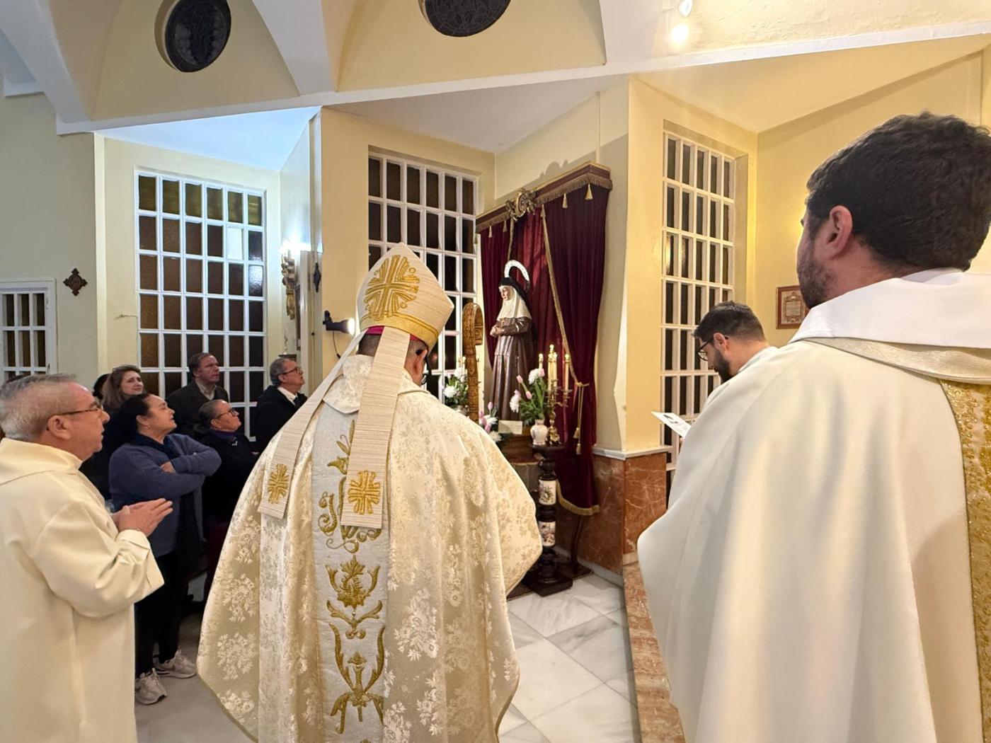 Las Hermanas de la Cruz clausuran su Jubileo con la invitación del Obispo a seguir siendo cireneas