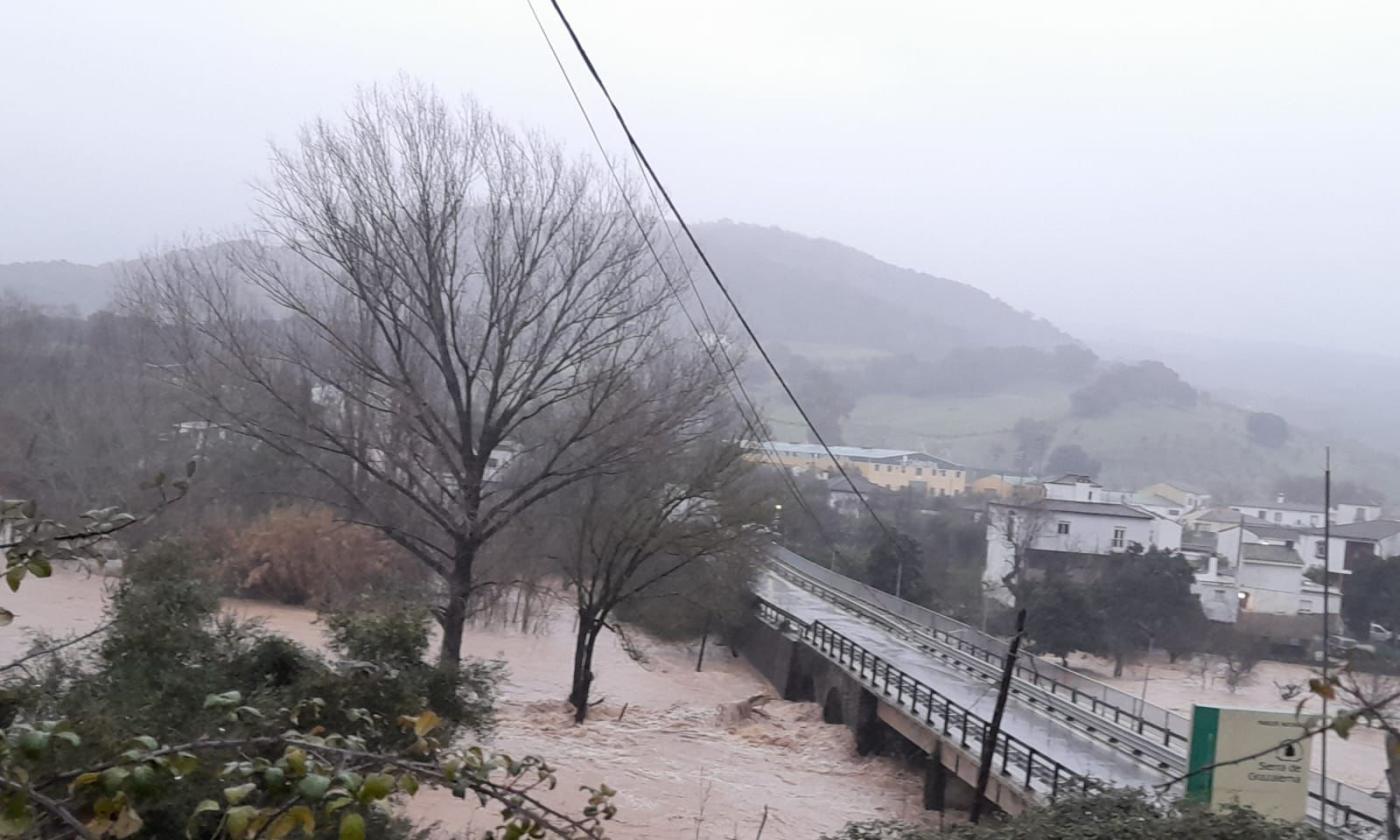 La Iglesia de Málaga, pendiente de los afectados por la borrasca Leonardo