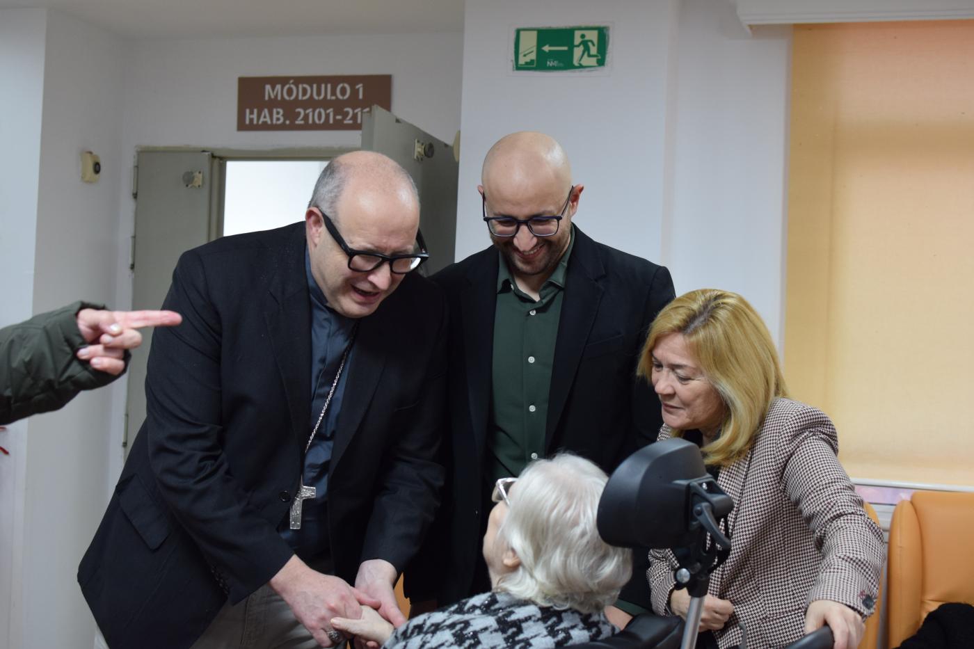 El Obispo, tras su visita: «El reto de futuro es dotar de una estructura arciprestal, dar cuerpo a la Iglesia en Melilla»